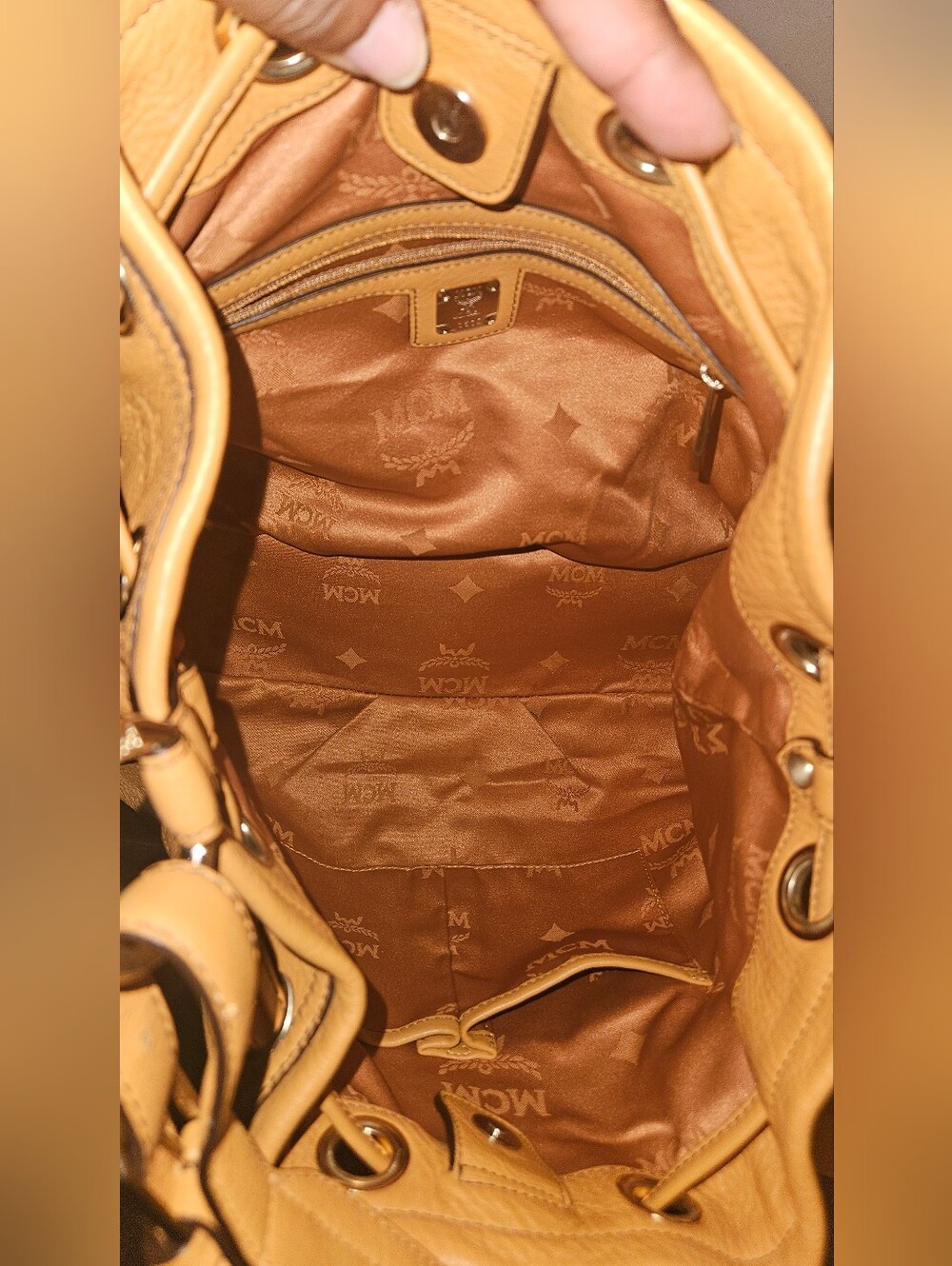 MCM Tan Leather Drawstring Shoulder Bag - Picture 2 of 9